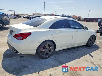 Trzecie zdjęcie samochodu z tyłu: 2014 MERCEDES-BENZ CLA 250 VIN:WDDSJ4EB5EN119475 - miniatura