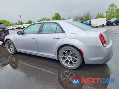 Drugie zdjęcie samochodu z przodu: 2018 CHRYSLER 300 S VIN:2C3CCABG0JH214461 - miniatura