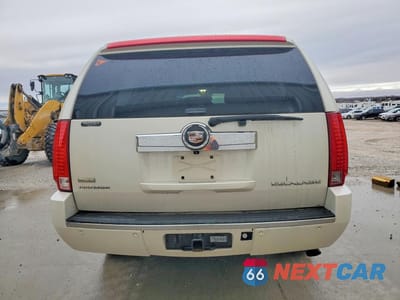 Zdjęcie 6 z 13 samochodu: 2010 CADILLAC ESCALADE ESV PLATINUM VIN:1GYUKKEF7AR289485 - miniatura