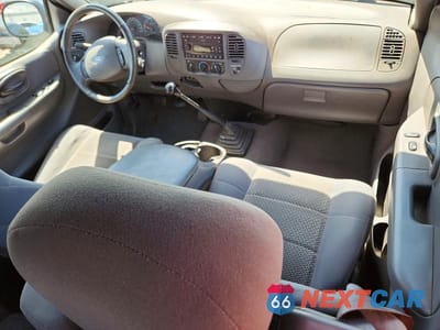 Zdjęcie 8 z 12 samochodu: 2003 FORD F150 VIN:1FTRX17283NA89923 - miniatura