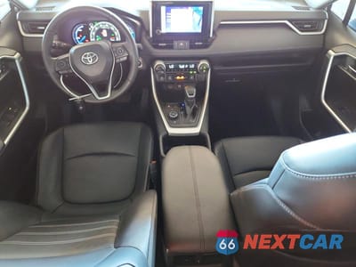 Zdjęcie 8 z 13 samochodu: 2023 TOYOTA RAV4 XLE PREMIUM VIN:4T3B6RFV0PU138612 - miniatura