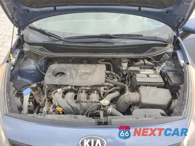 Zdjęcie 12 z 13 samochodu: 2016 KIA RIO 5-DOOR LX VIN:KNADM5A32G6647130 - miniatura