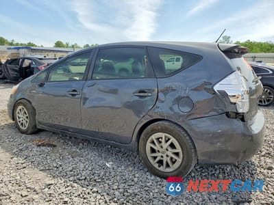 Drugie zdjęcie samochodu z przodu: 2013 TOYOTA PRIUS V THREE VIN:JTDZN3EU1D3219477 - miniatura
