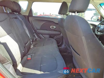 Zdjęcie 11 z 13 samochodu: 2015 KIA SOUL + VIN:KNDJP3A56F7817291 - miniatura