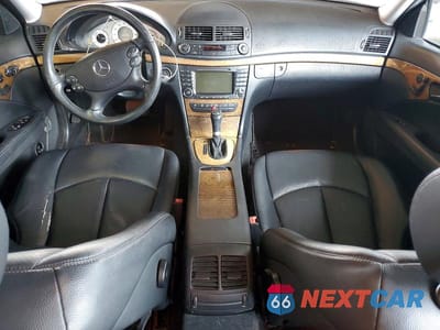 Zdjęcie 8 z 12 samochodu: 2008 MERCEDES-BENZ E 350 VIN:WDBUF56X78B297901 - miniatura