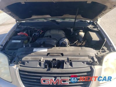 Zdjęcie 12 z 13 samochodu: 2008 GMC YUKON VIN:1GKFK13098J111792 - miniatura