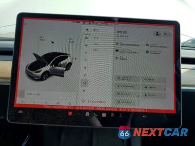 Zdjęcie 9 z 12 samochodu: 2022 TESLA MODEL Y VIN:7SAYGDEE6NF307100 - miniatura