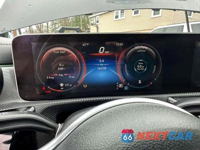 Zdjęcie 7 z 10 samochodu: 2020 MERCEDES-BENZ CLA 250 VIN:WDD5J4GB1LN035113 - miniatura