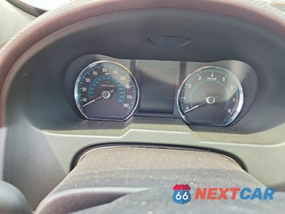 Zdjęcie 9 z 12 samochodu: 2015 JAGUAR XF 3.0 SPORT VIN:SAJWA0F75F8U77885 - miniatura