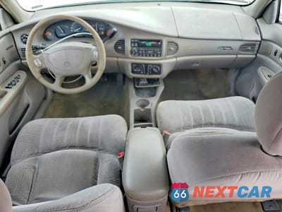 Zdjęcie 8 z 12 samochodu: 2002 BUICK CENTURY CUSTOM VIN:2G4WS52J521141091 - miniatura