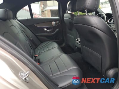 Zdjęcie 10 z 12 samochodu: 2020 MERCEDES-BENZ C 300 4MATIC VIN:WDDWF8EB0LR544764 - miniatura