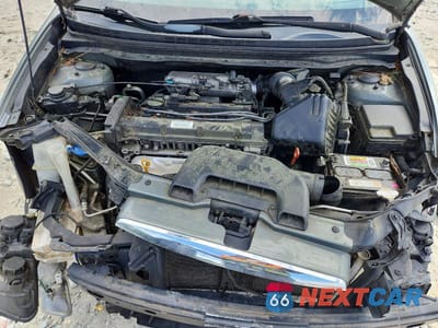 Zdjęcie 11 z 12 samochodu: 2010 HYUNDAI ELANTRA GLS VIN:KMHDU4ADXAU981460 - miniatura