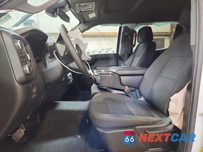 Zdjęcie 7 z 13 samochodu: 2024 GMC SIERRA K1500 VIN:1GTPUAEK8RZ389577 - miniatura