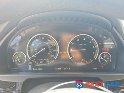 Zdjęcie 9 z 13 samochodu: 2018 BMW X5 SDRIVE35I VIN:5UXKR2C55J0Z20076 - miniatura