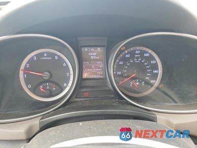 Zdjęcie 9 z 12 samochodu: 2015 HYUNDAI SANTA FE GLS VIN:KM8SM4HF8FU098513 - miniatura