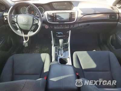 Zdjęcie 8 z 11 samochodu: 2016 HONDA ACCORD EX VIN:1HGCR2F0XGA029890 - miniatura