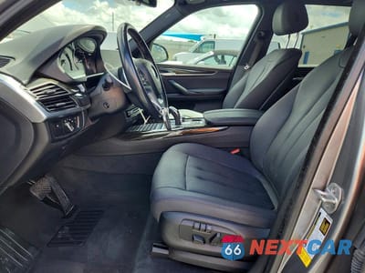 Zdjęcie 7 z 13 samochodu: 2018 BMW X5 SDRIVE35I VIN:5UXKR2C5XJ0Z19800 - miniatura