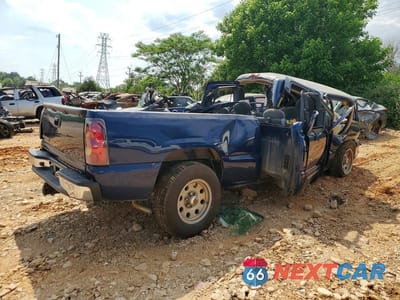 Trzecie zdjęcie samochodu z tyłu: 2004 CHEVROLET SILVERADO C1500 VIN:2GCEC19T441401223 - miniatura