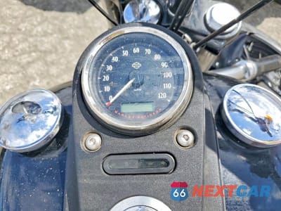 Zdjęcie 7 z 8 samochodu: 2016 HARLEY-DAVIDSON FXDB DYNA STREET BOB VIN:1HD1GXM36GC313882 - miniatura