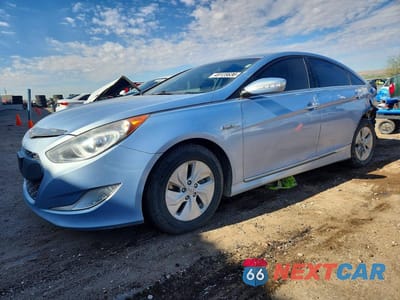2013 HYUNDAI SONATA HYBRID BASE KMHEC4A40DA076920 - główne zdjęcie licytacji z USA - miniatura