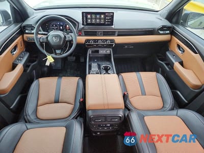 Zdjęcie 8 z 13 samochodu: 2026 HONDA PASSPORT TRAILSPORT ELITE VIN:5FNYF9H8XTB015952 - miniatura