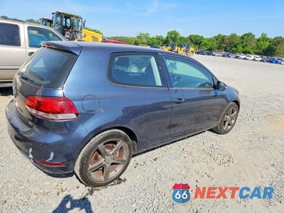 Trzecie zdjęcie samochodu z tyłu: 2010 VOLKSWAGEN GOLF VIN:WVWBA7AJ7AW189637 - miniatura