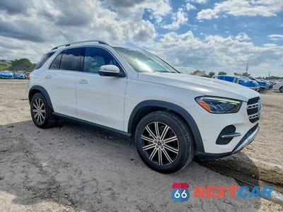 Czwarte zdjęcie samochodu z boku: 2024 MERCEDES-BENZ GLE 350 4MATIC VIN:4JGFB4FB9RB188132 - miniatura