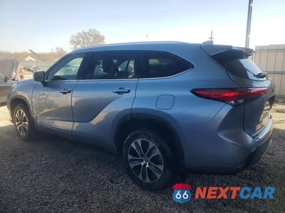 Drugie zdjęcie samochodu z przodu: 2020 TOYOTA HIGHLANDER HYBRID XLE VIN:5TDHBRCH2LS000392 - miniatura