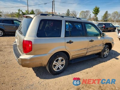 Trzecie zdjęcie samochodu z tyłu: 2005 HONDA PILOT EXL VIN:5FNYF18555B048917 - miniatura
