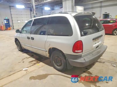 Drugie zdjęcie samochodu z przodu: 2000 DODGE CARAVAN VIN:2B4GP2537YR827789 - miniatura