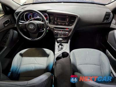 Zdjęcie 8 z 12 samochodu: 2015 KIA OPTIMA LX VIN:KNAGM4A7XF5540695 - miniatura