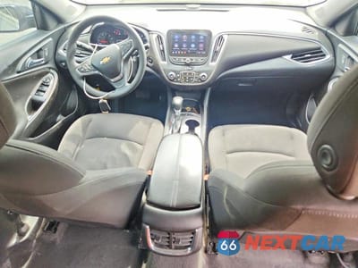 Zdjęcie 8 z 12 samochodu: 2021 CHEVROLET MALIBU LT VIN:1G1ZD5ST9MF073346 - miniatura