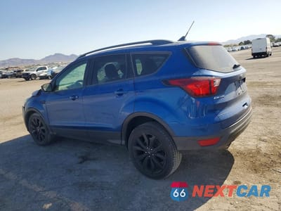 Drugie zdjęcie samochodu z przodu: 2019 FORD ESCAPE SE VIN:1FMCU0GD1KUB79618 - miniatura