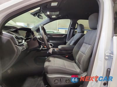 Zdjęcie 7 z 14 samochodu: 2025 GMC ACADIA ELEVATION VIN:1GKENKRSXSJ159732 - miniatura