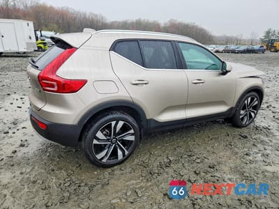 Trzecie zdjęcie samochodu z tyłu: 2024 VOLVO XC40 ULTIMATE VIN:YV4L12UF7R2375323 - miniatura