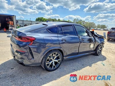 Trzecie zdjęcie samochodu z tyłu: 2020 BMW X6 XDRIVE40I VIN:5UXCY6C0XL9D54551 - miniatura