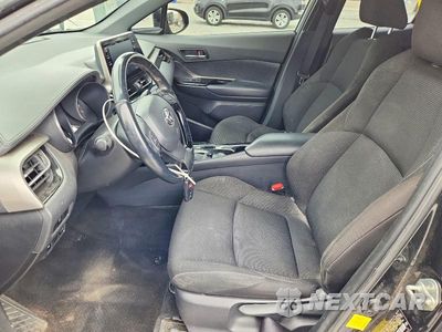 Zdjęcie 7 z 13 samochodu: 2019 TOYOTA C-HR XLE VIN:JTNKHMBX8K1042346 - miniatura