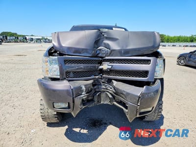 Piąte zdjęcie samochodu w środku: 2011 CHEVROLET SILVERADO C1500 LT VIN:3GCPCSE0XBG158810 - miniatura