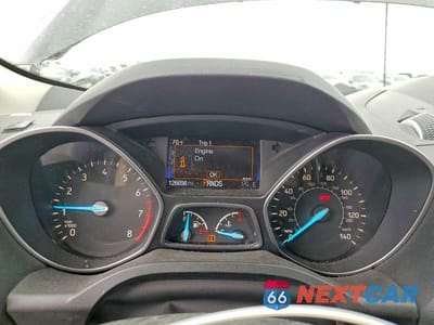Zdjęcie 9 z 13 samochodu: 2017 FORD ESCAPE SE VIN:1FMCU0GD3HUC98442 - miniatura