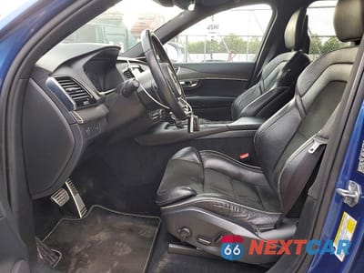 Zdjęcie 7 z 13 samochodu: 2016 VOLVO XC90 T6 VIN:YV4A22PM7G1081471 - miniatura