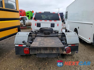Zdjęcie 6 z 14 samochodu: 2019 RAM 3500 TRUCK CAB AND CHASSIS VIN:3C7WRTCL7KG643390 - miniatura