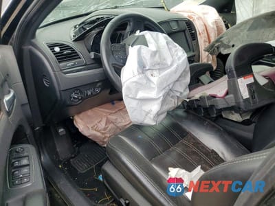 Zdjęcie 8 z 12 samochodu: 2019 CHRYSLER 300 S VIN:2C3CCABG9KH515165 - miniatura