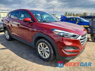 Czwarte zdjęcie samochodu z boku: 2018 HYUNDAI TUCSON SE VIN:KM8J2CA44JU823750 - miniatura