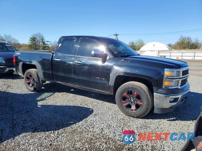 Czwarte zdjęcie samochodu z boku: 2014 CHEVROLET SILVERADO K1500 LT VIN:1GCVKREC1EZ151049 - miniatura