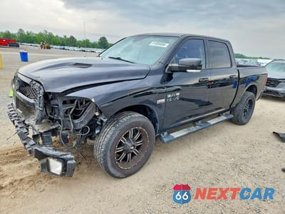 2015 RAM 1500 SPORT 1C6RR7MT9FS564499 - główne zdjęcie licytacji z USA - miniatura