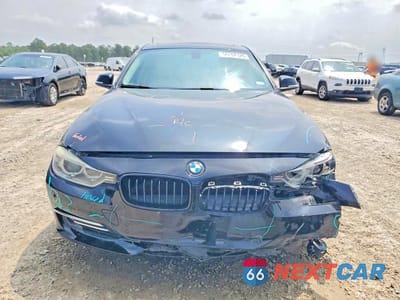 Piąte zdjęcie samochodu w środku: 2014 BMW 335 I VIN:WBA3A9C52EF478072 - miniatura