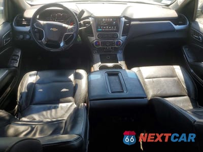 Zdjęcie 8 z 14 samochodu: 2016 CHEVROLET SUBURBAN K1500 LT VIN:1GNSKHKC3GR245638 - miniatura