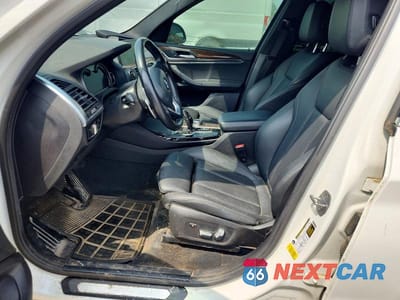 Zdjęcie 7 z 13 samochodu: 2019 BMW X3 SDRIVE30I VIN:5UXTR7C54KLF25102 - miniatura