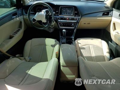 Zdjęcie 8 z 12 samochodu: 2019 HYUNDAI SONATA SE VIN:5NPE24AF9KH765675 - miniatura