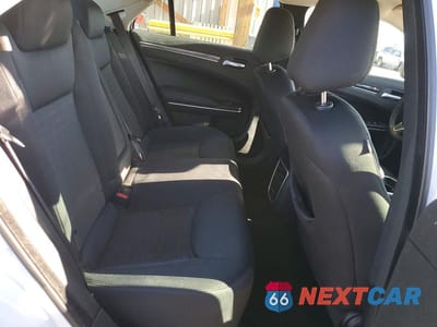 Zdjęcie 10 z 12 samochodu: 2022 CHRYSLER 300 TOURING VIN:2C3CCAAGXNH134480 - miniatura